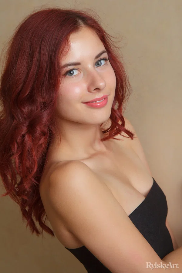 Flighty Pearl Ami seductively strips and spreads teenage pussy in the kitchen  - Skirt, Redhead, Teen, European, Babe, Ass, Glamour, Clothed, Pussy, Legs  - Photo 3