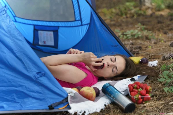 Thin young girl Sirena Milano gets totally naked while snacking while camping  - Teen, Amateur, Cute  - Photo 1