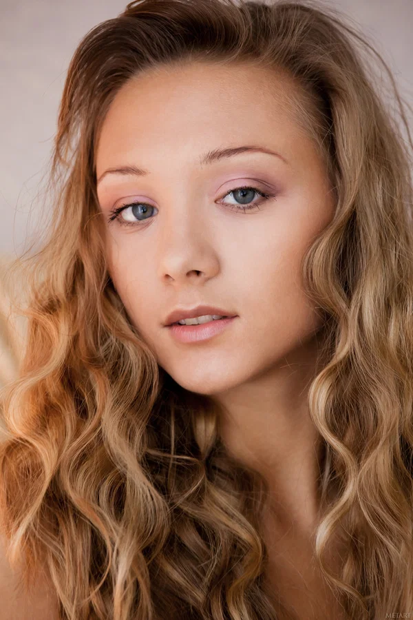 Met Art performed by Lucy F XXX Gallery  - Piercing, Face, Sexy, Teen, Glamour, Amateur, Skinny, Curly, Model, Panties  - Photo 2