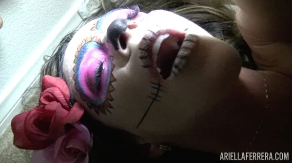 Colombian MILF with big tits Ariella Ferrera rubs her muff wearing face paint  - Colombian, Mature, MILF, Latina, Pornstar, Brunette  - Photo 9
