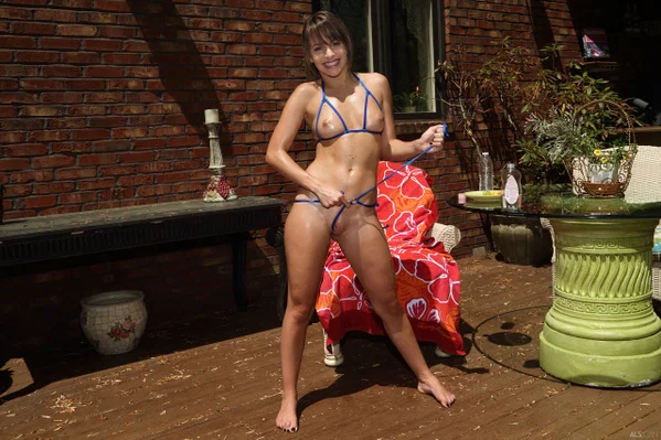 Beautiful amateur teen Kimmy Granger toying her oily pussy on a patio chair  - Outdoor, Natural Tits, Teen, Amateur, Bikini, Petite, Spreading, Feet, Tiny Tits, Pussy  - Photo 9