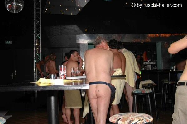 Candid action of the goings-on inside of a swinger's club  - Swingers, Pissing, Pool, Orgy, MILF, Groupsex, Ass Fucking, Amateur, Pussy, Close Up  - Photo 11