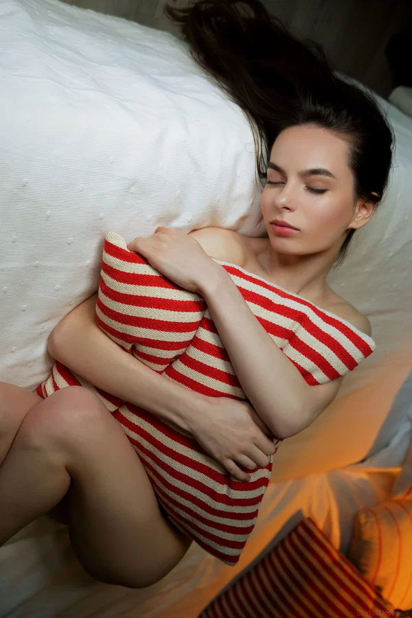 Ukrainian teen Debora A shows her slender body and fingers her soft vulva  - Ukrainian, Ass, Masturbation, Shaved, Model, Pussy, Tiny Tits, Feet, Glamour, Spreading  - Photo 1