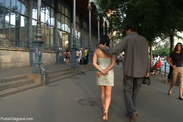 Amateur chick Lucy Bell is left handcuffed and naked on a public sidewalk  - Public, BDSM, Bondage, Outdoor, Ass, Skirt, Natural Tits, Non Nude, Upskirt, Clothed  - Photo 8