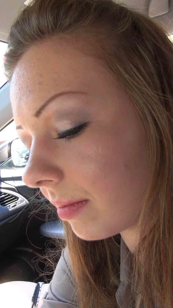 Amateur GF Sissiemaus sucks fingers, cock & masturbates in mobile blowjob  - Amateur, European, Blowjob, Outdoor, Non Nude  - Photo 10