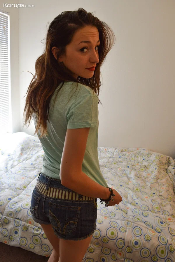 Sultry American teen Anastasia Lavey on all fours showing her hot holes  - Amateur, Teen, Tiny Tits, Shorts, Ass, Undressing, Pussy, Feet, Natural Tits, Skinny  - Photo 1