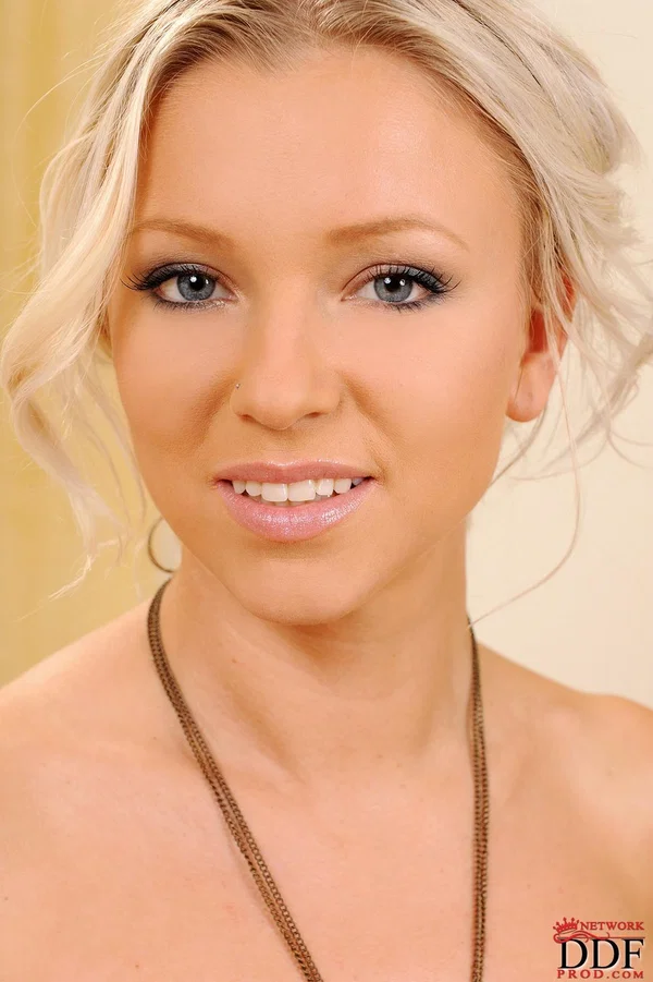 Sweet blonde Brittany B. shows her hard nips and big booty in the bathtub  - Ass, Bath, Face, Stockings, Big Tits, PAWG, Nipples, Blonde, Babe, Beautiful  - Photo 21