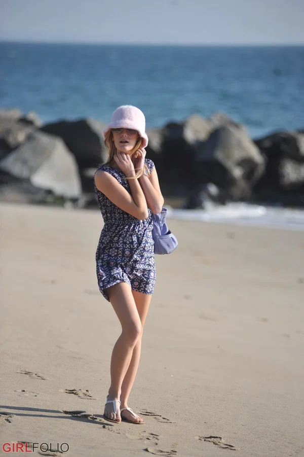 Slender blonde Sarah James dons a sun hat after getting naked in her bedroom  - Skinny, MILF, Blonde, Skirt, Babe, Beach, Clothed, Legs, Panties, Ass  - Photo 2