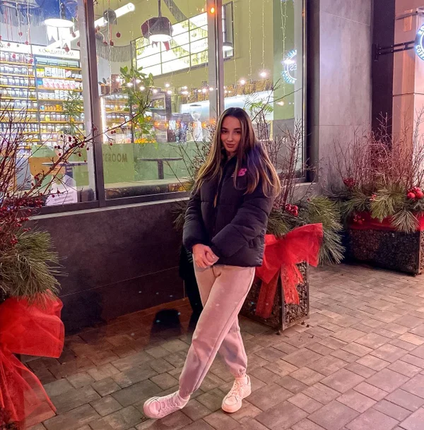 OnlyFans Emily Sweet starring Emily Sweet Hot Photos  - Amateur, Teen, Shorts, Armpit, Skirt, Outdoor, Babe, Beautiful, Solo, Brunette  - Photo 20