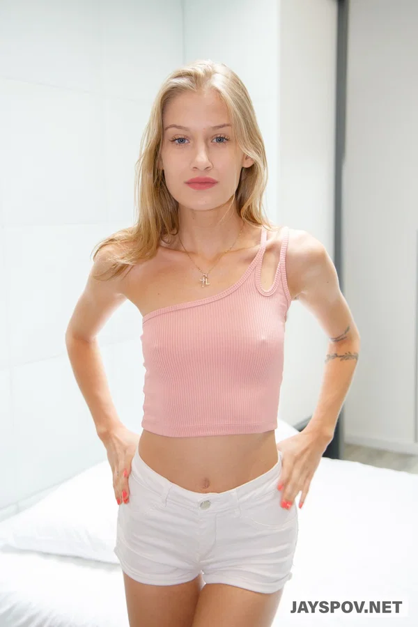 Teen Tiffany Tatum loses her shorts & shows her big ass in her panties  - Skinny, Teen, Shorts, Beautiful, Blonde, Babe, Hungarian, Cute, White, Panties  - Photo 2
