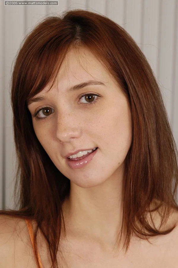 Girl next door type Katie doubles over backwards while showing her naked pussy  - MILF, Face, Pussy, Amateur, Spreading, Ass, Asshole, Babe, Close Up, Piercing  - Photo 1