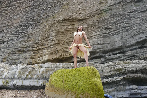 Bodybuilder babe Karyn showing off big tits and muscular body on beach  - Beach, Legs, MILF, Outdoor, Spreading, Big Tits, Pussy, Feet, Ass, PAWG  - Photo 6