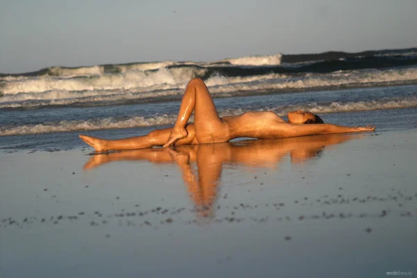 Erotic Beauty starring Leen Sex Pictures  - Beach, Asian, Wet, Ass, Beautiful, Outdoor, Babe, Glamour, Model, Tiny Tits  - Photo 2