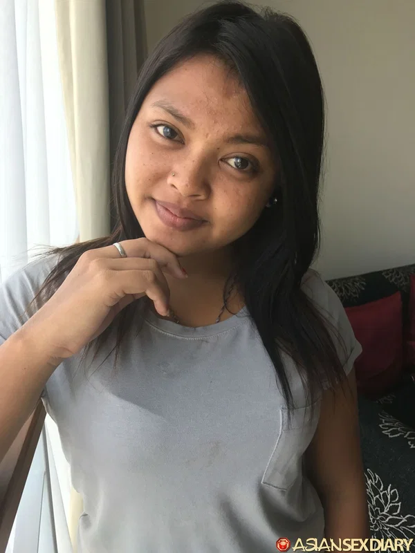 Cute Asian amateur Pann expsoes her firm tits and takes a knob in POV  - Indian, Thai, Hairy, Asian, Family, Amateur, Teen, Skinny, Tall, Cute  - Photo 1