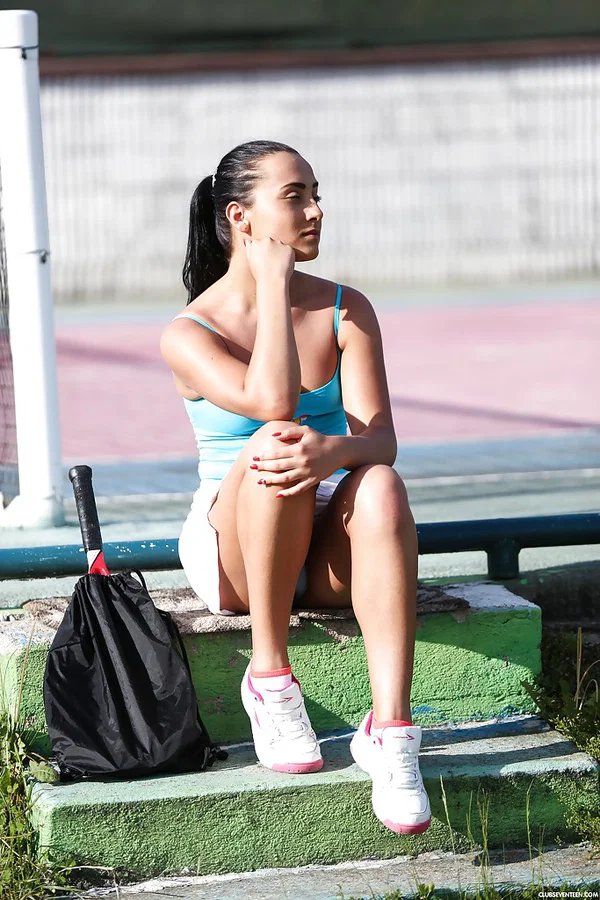Close ups of sporty European solo babe Ana Rose masturbating outdoors  - Sports, Outdoor, Teen, European, Babe, Legs, Masturbation, Pussy, Big Tits, Ass  - Photo 1