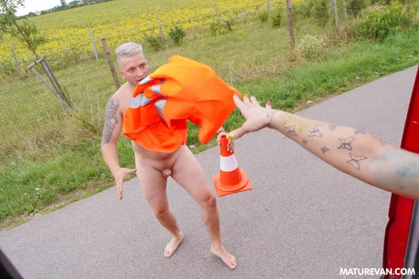 Tattooed cougar has sex with a couple of road workers and their foreman  - Cougar, Old Young, Mature, Amateur, Brunette  - Photo 21
