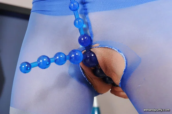 Euro solo girl Vickie masturbating in crotchless pantyhose with beaded sex toy  - Pantyhose, Dildo, Close Up, Masturbation, European, Pussy, Pissing, Ass, Fetish, Babe  - Photo 3