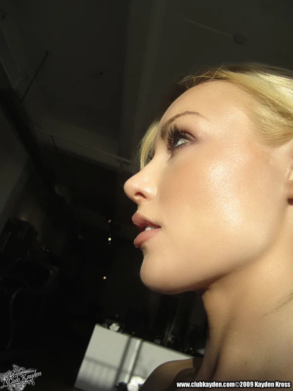 Kinky pornstar with hot big tits Kayden Kross rubs her clam up close  - Nipples, Amateur, Close Up, MILF, Big Tits, Pussy, Blonde, Pornstar, Spreading, Solo  - Photo 15