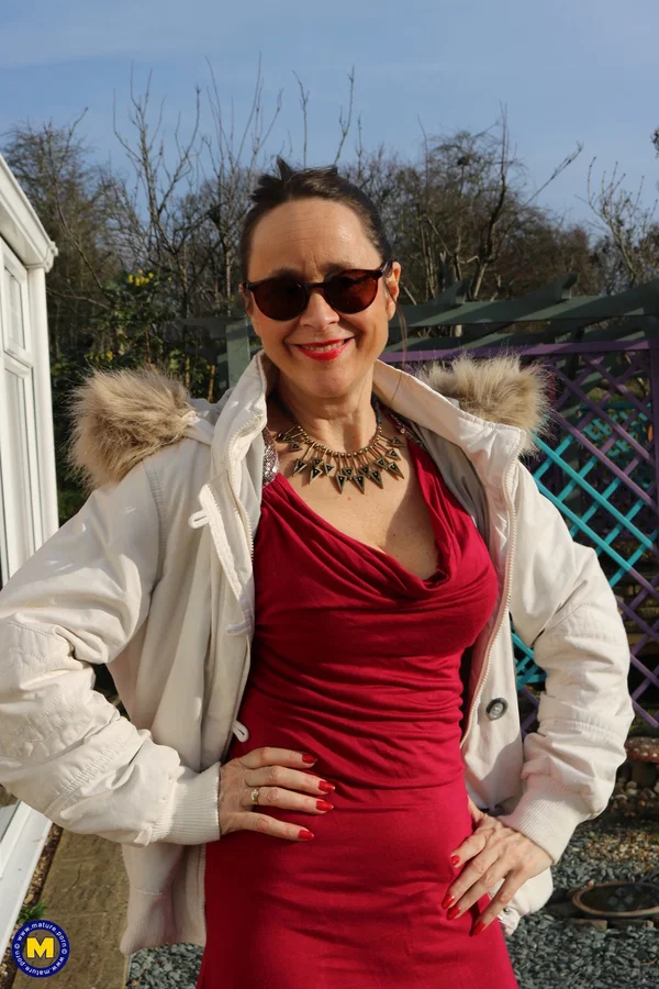 Horny matures Josie and Kelly Cummins flaunt their bodies in hot dresses  - Mature, Amateur, MILF, Reality, Dress, Glasses, Public, Skirt, Lesbian, Non Nude  - Photo 3