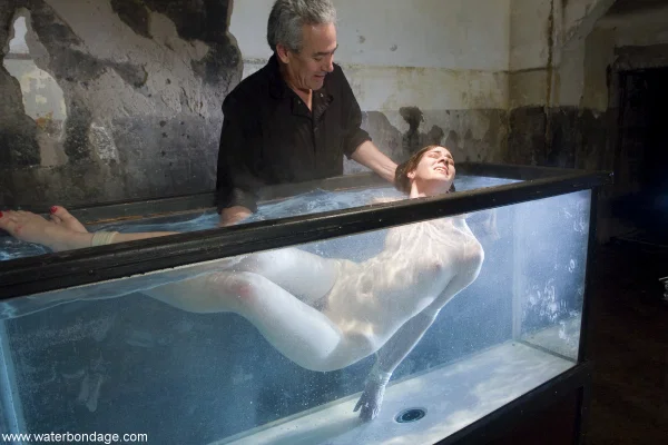 Water Bondage featuring Isobel Wren Porn XXX  - Underwater, Fetish, Emo, Wet, MILF, BDSM, Bondage, Sexy, Face, Natural Tits  - Photo 15