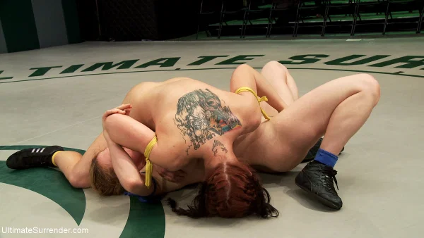 Lesbian wrestlers Cheyenne Jewel and Dee Williams have a catfight while naked  - Sports, MILF, Redhead, Lesbian, BDSM, Bondage, Tattoo, Ass, White, Legs  - Photo 7