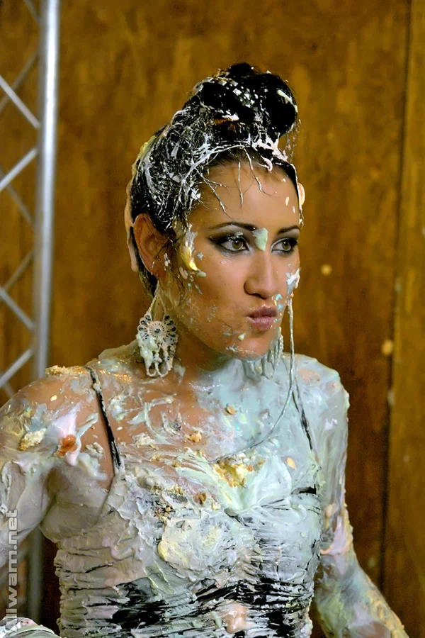 Ravishing european fetish ladies are into messy foodplay action  - European, Fetish, Skirt, Reality  - Photo 10