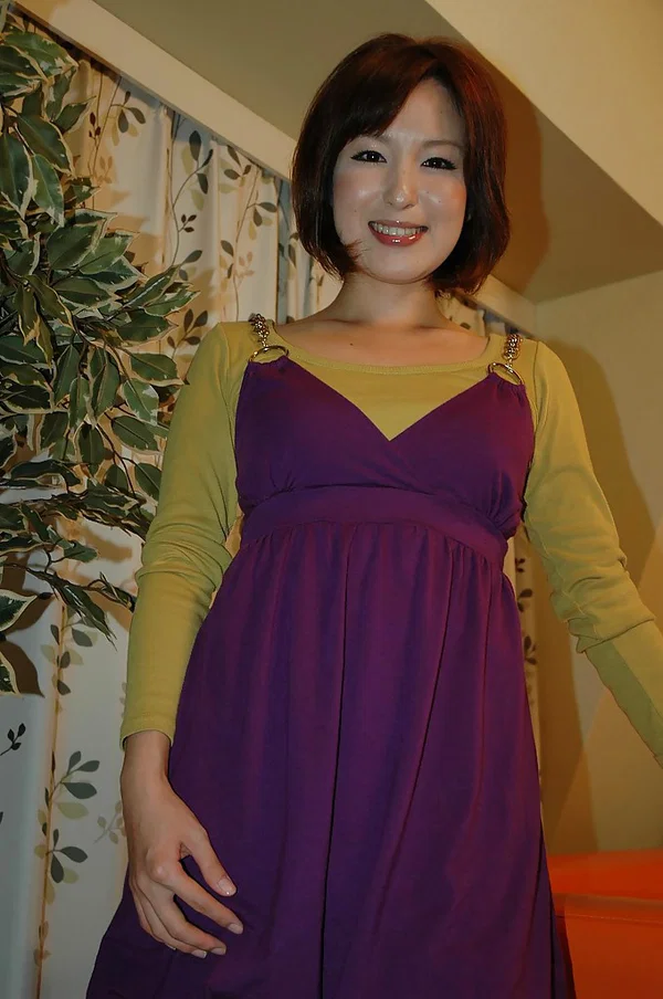 Asian teenage sweetie Kazumi Shindou undressing and playing with her toys  - Japanese, Asian, Dildo, Hairy, Lingerie, Brunette, Panties, Undressing, Teen, Ass  - Photo 1