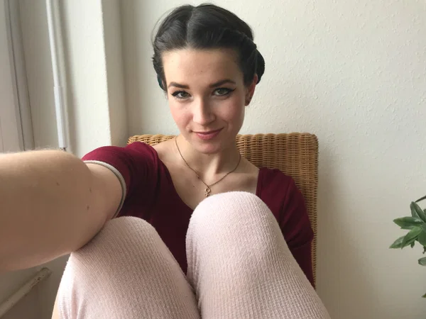 Ersties performed by The Snow Queen XXX Pictures  - German, Selfie, Butt Plug, Anal, Amateur, Ass, Shorts, Close Up, European, Beautiful  - Photo 6