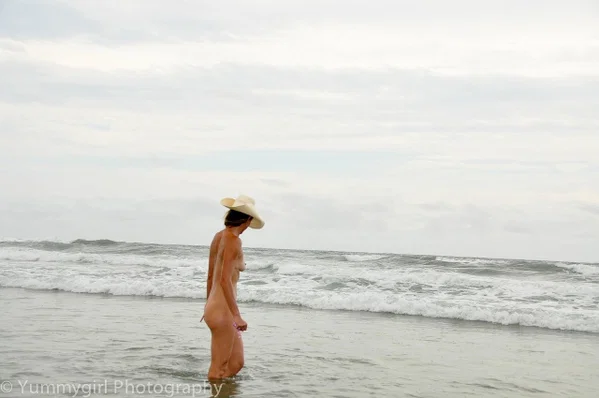 Tall MILF with a hat Sofie Marie posing butt naked on the sandy beach  - Beach, Public, Tall, MILF, Outdoor, Pornstar, Pussy, White, Short Hair, Feet  - Photo 3