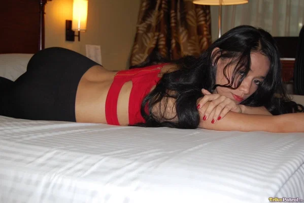 Beautiful Filipina Alexis Masaya showing her cock sucking & fucking skills  - Pinay, Filipina, Asian, Amateur, Lesbian, White  - Photo 8