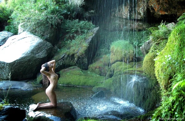 Naked solo girl with curly hair poses by a waterfall in the wild  - Mature, Teen, Cute, Lesbian, Glamour, Model  - Photo 20