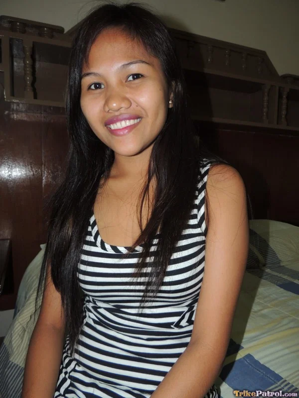 Petite Filipina teen has sex with a foreigner inside a motel room  - Thai, Asian, Amateur, Redhead, Spreading, Pretty, Non Nude, Pussy  - Photo 1
