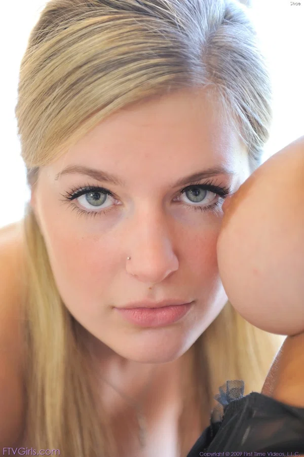 Chesty lesbian babe Shae & a hot girl toy with a dildo after hot oral foreplay  - Natural Tits, Lesbian, Tall, Strapon, Sexy, Close Up, Pretty, Pussy, Big Tits, Ass  - Photo 8
