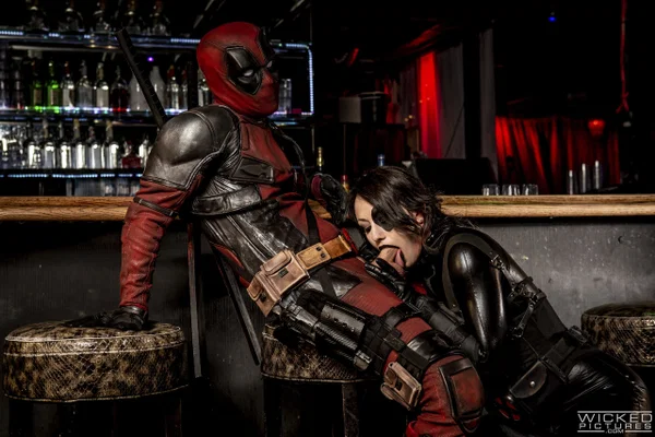 Sexy pornstar Jennifer White kneels in front of Deadpool and sucks his knob  - Petite, Pornstar, White, Redhead, Brunette  - Photo 9