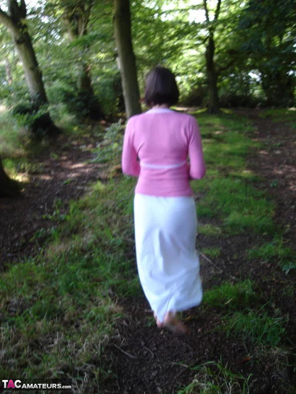 Older woman Slut Scot Susan gives a blowjob in the woods after baring her ass  - Mature, Outdoor, Amateur, Skirt, Short Hair, Clothed, Upskirt, Ass, PAWG, Hairy  - Photo 1