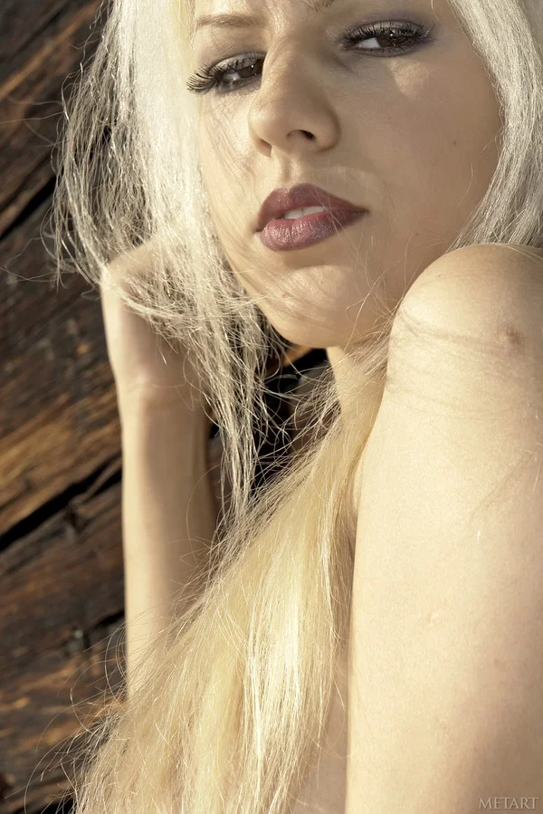 Platinum blonde teen Boroka poses totally naked while outside in the snow  - Outdoor, Teen, Cute, Model, Ass, Blonde, PAWG, Tiny Tits, Face, Glamour  - Photo 3