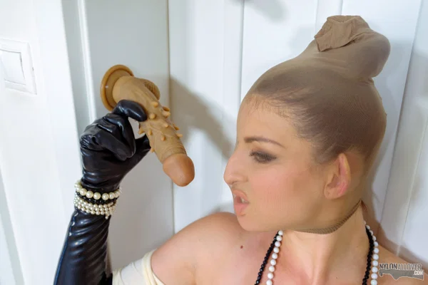 Solo girl Victoria Daniels plays with suction dildos in latex and hose  - Latex, Pantyhose, Glasses, Dildo, Fetish, Czech, Feet, Pigtails, Spreading, Tiny Tits  - Photo 15