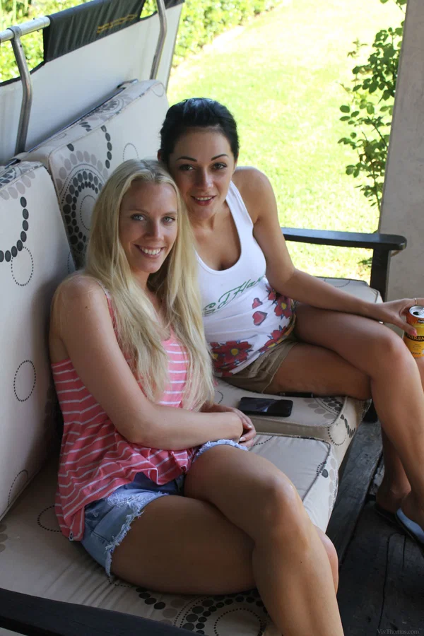 Viv Thomas Eve Angel, Nicole Smith, Taylor Shay  - Smoking, Outdoor, Sandals, Natural Tits, Clothed, White, Big Tits, Ass, Spreading, Non Nude  - Photo 6
