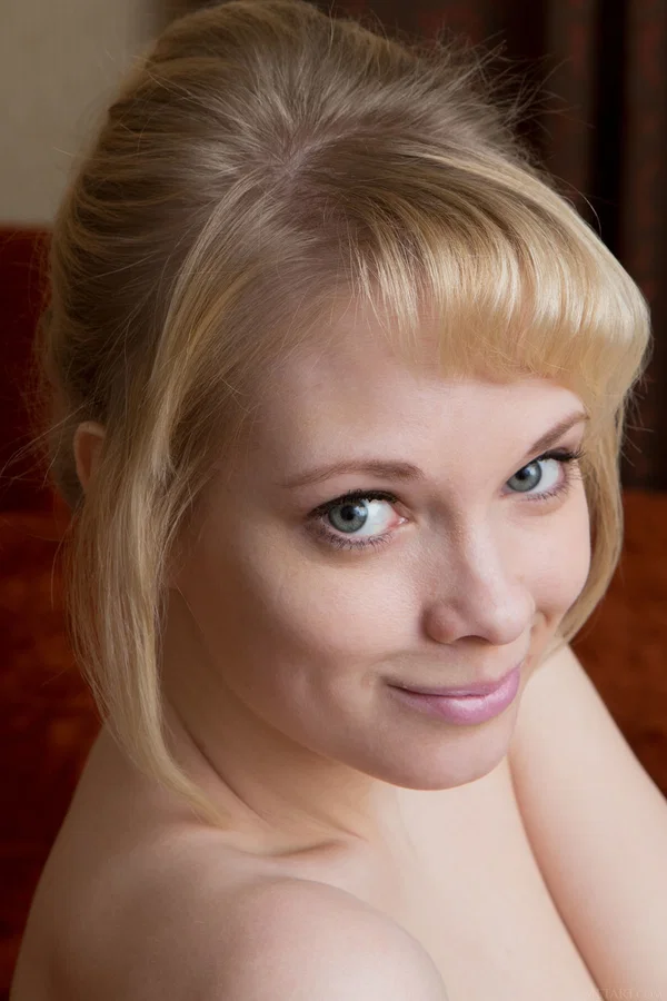 Young blonde Feeona A takes off her dress before modelling nude in stockings  - Hairy, Beach, Perfect, Teen, Feet, Spreading, Stockings, Face, Panties, Undressing  - Photo 8