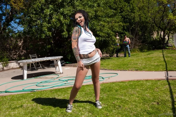 Tattooed fetish enthusiast taking filthy outdoor DP and cumshots  - Tattoo, Fetish, Double Penetration, Groupsex, Outdoor, Hardcore, Reality, Skirt, Facial, Threesome  - Photo 1