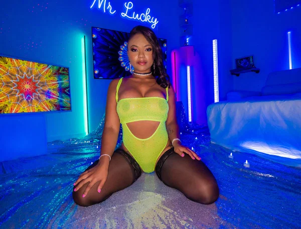 Ebony chick Avery Jane sports a butt plug while engaging in POV sex  - Ebony, POV, Butt Plug, Anal, Big Tits, Titjob, Amateur, Stockings, Big Cock, African  - Photo 2