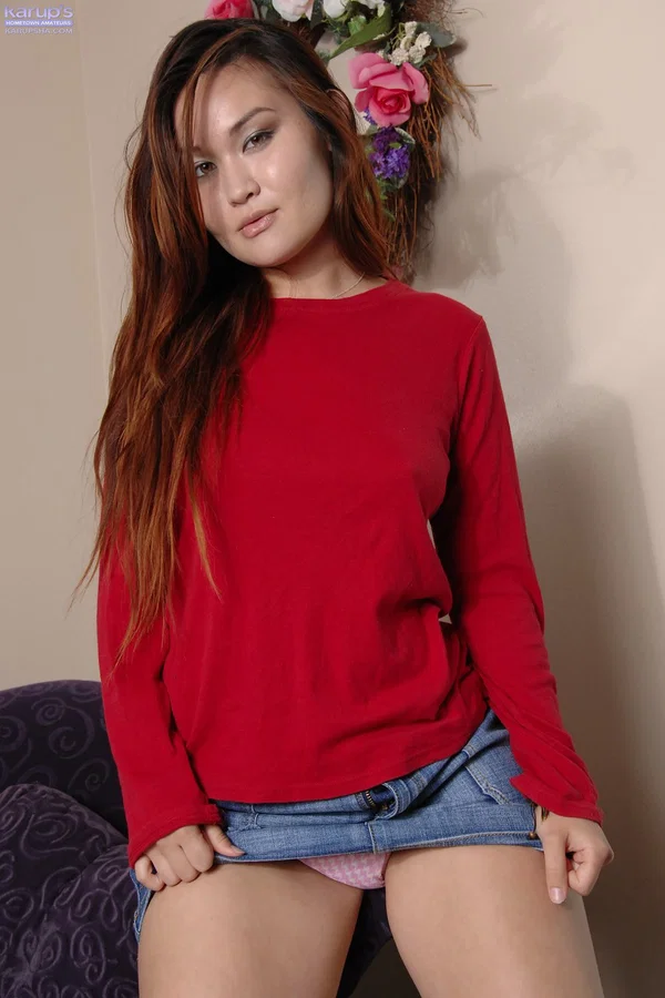 Asian teen Saber Takestita shows her beautiful tits & masturbates with a toy  - Asian, Upskirt, Pussy, Shaved, Panties, Teen, Spreading, Redhead, Solo, Sexy  - Photo 3