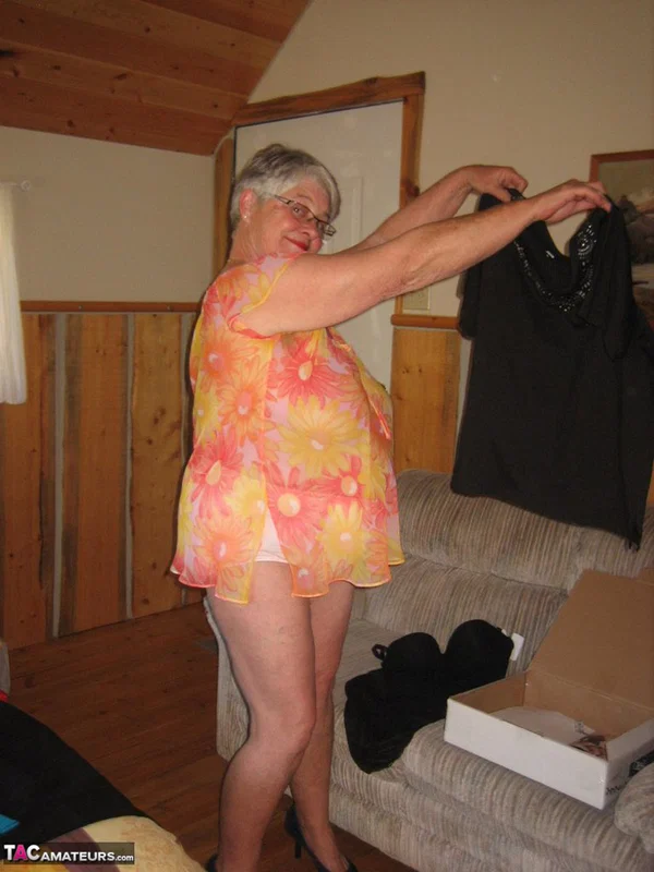 Obese granny Girdle Goddess wakes up from a nap and precedes to strip naked  - Granny, SSBBW, BBW, Amateur, Skirt, Chubby, European, Thick, Curvy, Glasses  - Photo 11
