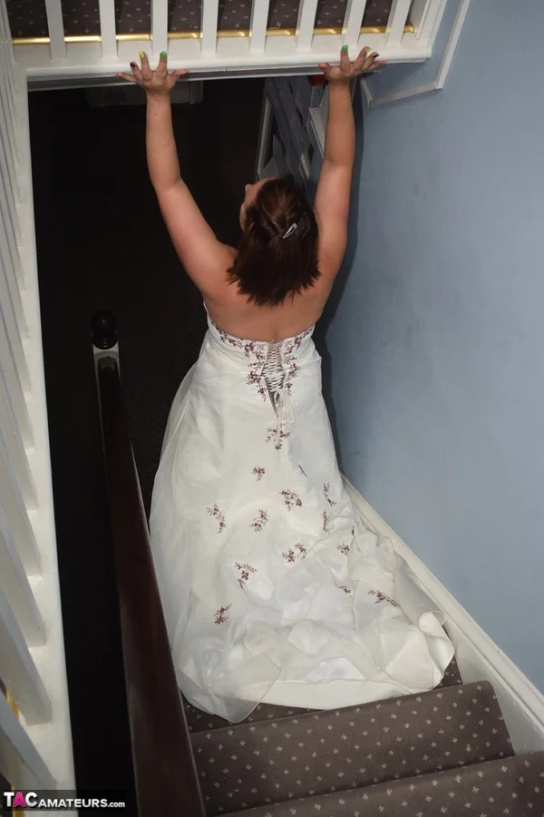 Amateur woman Sara Banks as her tits and pussy freed from a gown by two men  - Wedding, Reality, Curvy, Mature, Chubby, BBW, Thick, Threesome, Clothed, Upskirt  - Photo 8