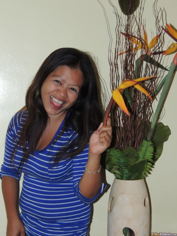 Amateur Asian Olivia Magno slowly exposes her big tits and sits on a dick  - Filipina, Pinay, Asian, Amateur  - Photo 5