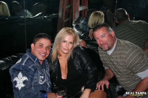 Blonde swinger with huge juggs and her friends having fun in the night club  - Swingers, Party, Wife, Interracial, Reality, Fetish, MILF, Amateur, Sexy, Blowjob  - Photo 16