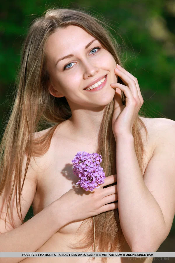Nice teen Violet poses totally nude on a blanket by a blooming bush  - Cameltoe, Teen, Pussy, Outdoor, Shaved, Babe, Spreading, Model, Glamour, Tiny Tits  - Photo 15
