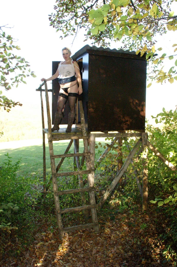 Chubby amateur European Mausibutz gives blowjob & rides cowgirl in treehouse  - Amateur, European, Cumshot, Stockings, Hardcore, Cowgirl, Big Tits, Outdoor, Boots, Blowjob  - Photo 12