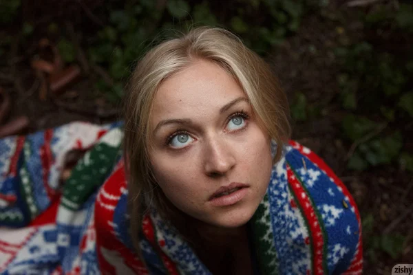 Blonde teen babe Ira Greene gets naked outside & spreads her legs on a blanket  - Outdoor, Amateur, Teen, Cute, Face, Solo, Blonde, Babe, Clothed, Beautiful  - Photo 6