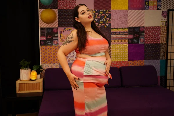 Sydney Screams XXX performed by Dahlia Von Knight Naked XXX  - BBW, Curvy, Mom, Thick, Chubby, Big Tits, Pussy, Redhead, Sexy, Non Nude  - Photo 2